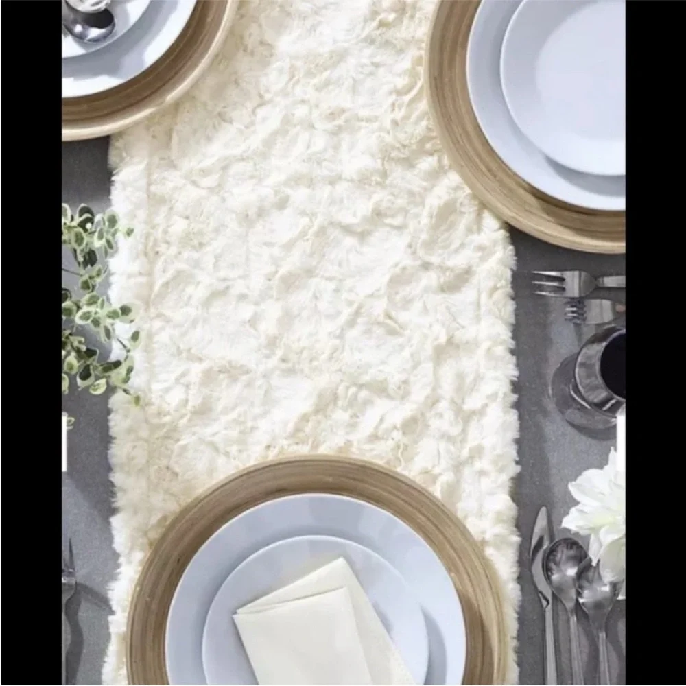 Ugg Koolaburra Bella Ivory Table Runner Super Plush 14x72 NEW
